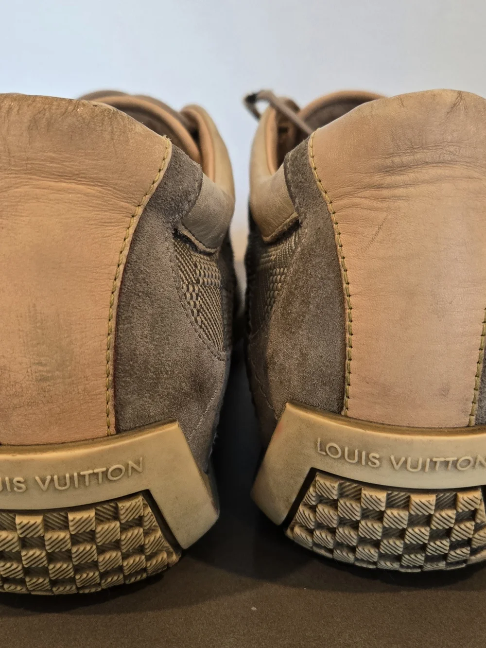 ￼

These are authentic Louis Vuitton Men's Sable Damier Geant Chrono - Picture 4 of 4